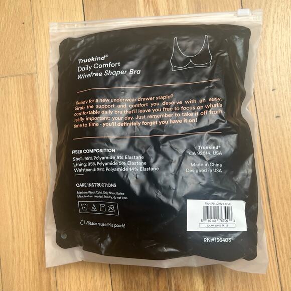 NEW Truekind Women's L Daily Comfort Wirefree Shaper Bra Beige Nude Casual - Picture 8 of 9